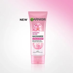 Sữa rửa mặt Garnier Sakura Glow Niacinamide Low pH Wash