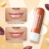 Trước và sau khi sử dụng Son Dưỡng Môi Bơ Cacao Vaseline Lip Therapy Cocao Butter