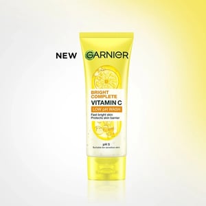 Sữa rửa mặt Garnier Bright Complete Vitamin C Low pH Wash